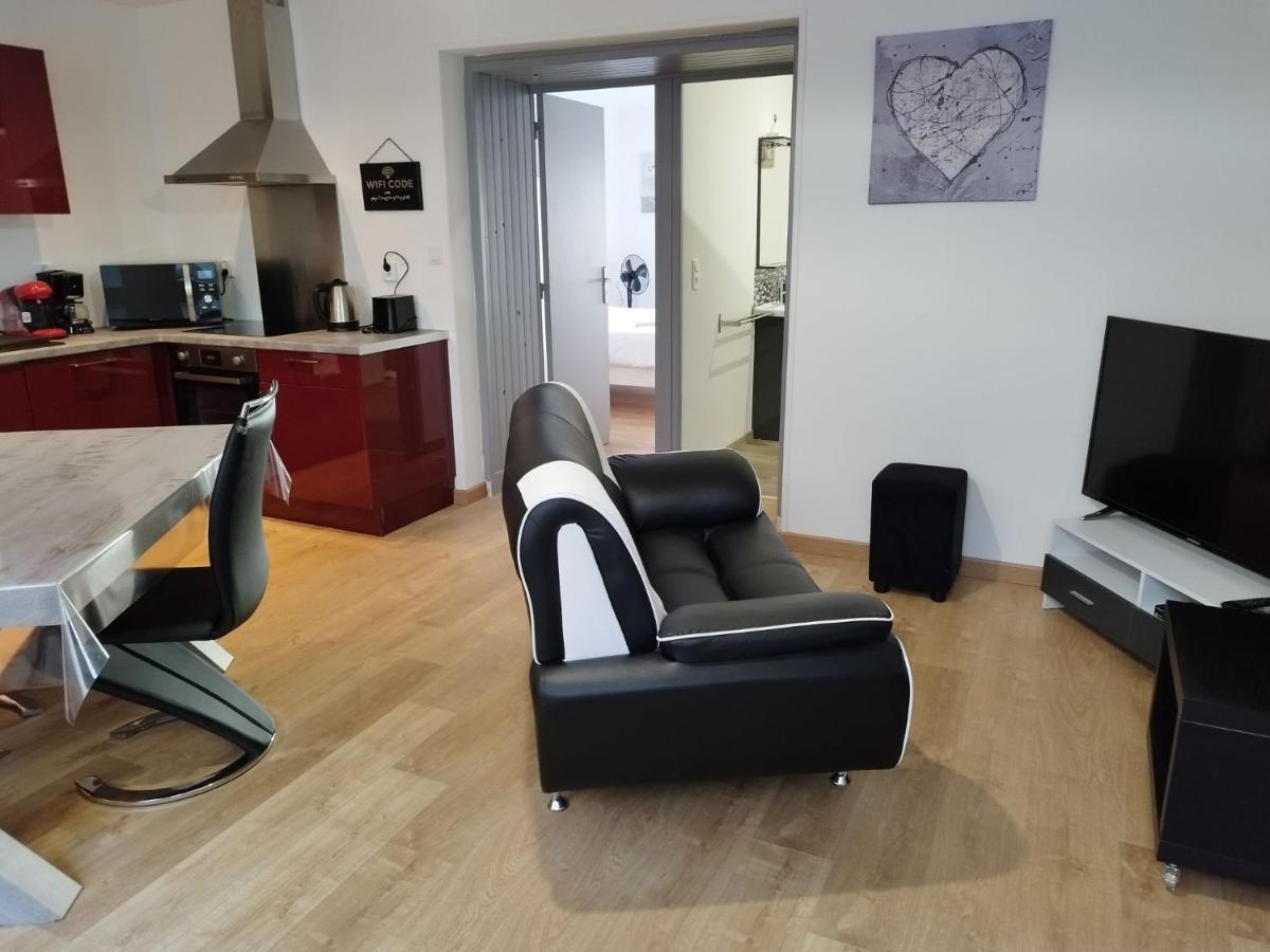 Comme Chez Soi Apartment Givet Ruang foto